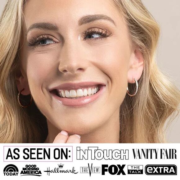 New Cate & Chloe Bianca 18k White Gold Plated Silver Hoop Earrings with Simulate - Picture 3 of 8